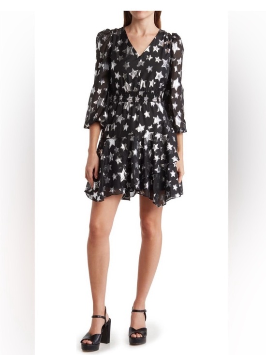 Sam Edelman Dresses & Skirts - Sam Edelman - Star chiffon mini V-Neck Dress size 6